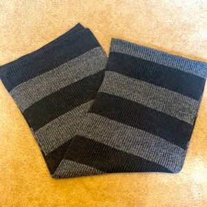 Banana Republic Men’s Scarf